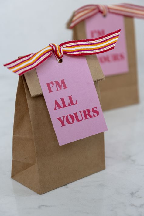 Valentine Gift Packaging, Valentine’s Day Packaging Ideas, Valentines Packaging Ideas, Valentine’s Day Packaging, Valentines Packaging Design, Valentine Packaging Design Boxes, Valentine Packaging Design, Valentines Day Marketing Ideas, Valentine’s Day Gift