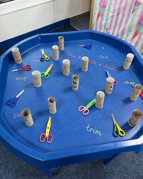 Eyfs Baseline Activities, Fine Motor Skills Year 1, Fine Motor Activities For Reception, Fine Motor Skills Tuff Tray Ideas, Fine Motor Activities Reception, Reception Fine Motor Activities, Fine Motor Provocations, Myself Topic Eyfs, Tuff Tray Fine Motor Skills