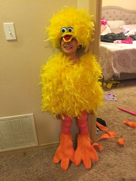 Diy Big Bird Costume Women, Big Bird Costume Diy, Diy Big Bird Costume, Diy Elmo Costume, Big Bird Halloween Costume, Bird Costume Diy, Barney Costume, Bird Costume Kids, Big Bird Costume