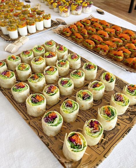 Make Ahead Christmas Appetizers, Catering Food Displays, Food Wrapping Paper, Party Food Buffet, Catering Ideas Food, Party Food Platters, Food Displays, Catering Food, Buffet Food