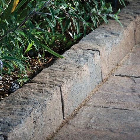 Sidewalk Edging, Landscape Edging Stone, Hardscape Patio, Sidewalk Landscaping, Paver Edging, Patio Edging, Patio Driveway, Pavement Design, Porch Remodel