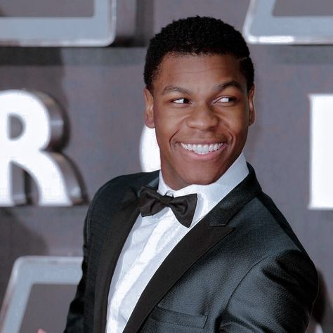 John Boyega Aesthetic, Black Actors Male, Black Male Actors, Actors Aesthetic, Purva Phalguni, Kingsley Shacklebolt, Celebrity Wall, John Boyega, Actors Male