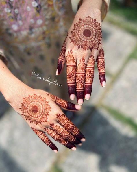 Henna Or Mehndi in Urdu Culture of centrl asia India Pakistan Turkish Africa Arab Countries Wedding Eid Speical #mehndi #henna #wedding #hennaart #hennaartist #mehndidesigns #hennatattoo #mehendi #mehndidesign #hennadesign #mehndiartist #hennadesigns #mehndiart #bride #bridalhenna #hennainspire #art #hennalove #indianwedding #bridalmehndi #bridal #mehandi #love #hennawedding #pakistaniwedding #hennainspo #mehndilove #whitehenna #mehndibride #hennainspiration #fashion #wedding #aesthetic #mehndi Pakistan Mehndi Designs Simple, Alia Bhat Mehndi Designs, Turkish Mehndi Designs, Eid Mehendi Ideas, Mehandi For Eid, Mehndi Designs Drawing, Mehendi For Eid, Eid Mehndi Designs Arabic, Punjabi Mehndi Designs