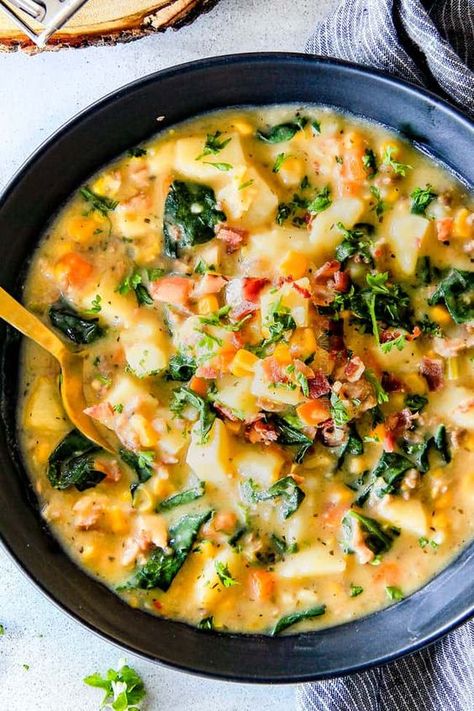 Better Than Olive Garden Zuppa Toscana - Powered by @ultimaterecipe Zuppa Toscana Soup Olive Garden, Zuppa Soup, Olive Garden Zuppa Toscana, Zuppa Toscana Soup, Tuscan Soup, Texas Chili, Toscana Soup, Carlsbad Cravings, Italian Soup