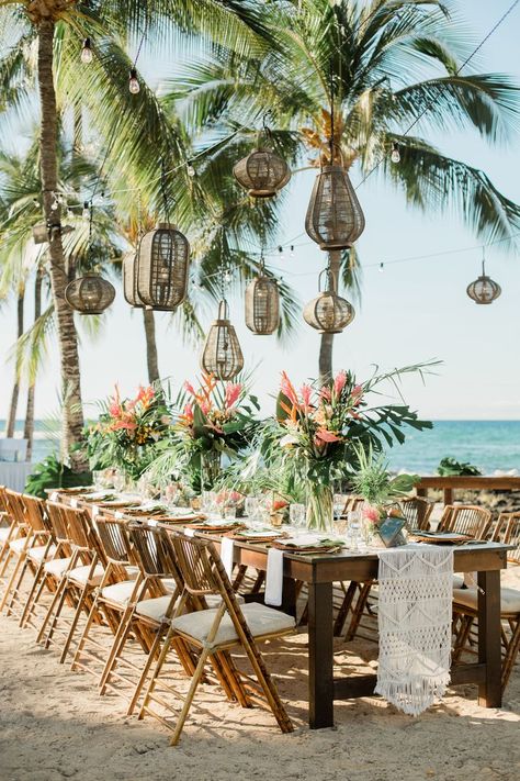 Tropical Wedding Theme, Tropical Wedding Decor, Tropical Wedding Inspiration, Dream Beach Wedding, Tropical Beach Wedding, Kauai Wedding, Party Deco, Beach Wedding Inspiration, Bali Wedding