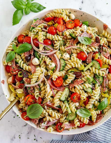 Italian Pasta Salad - Eat Yourself Skinny Cold Pasta Salad Healthy, Healthy Italian Pasta Salad Recipes, Easy Veggie Salad, Light Italian Salad, Easy Healthy Pasta Salad Recipes, Pasta Salad Meal Prep Cold, Italian Dressing Recipe For Pasta Salad, Pasta Salad Recipes For Thanksgiving, Prawn Pasta Salad