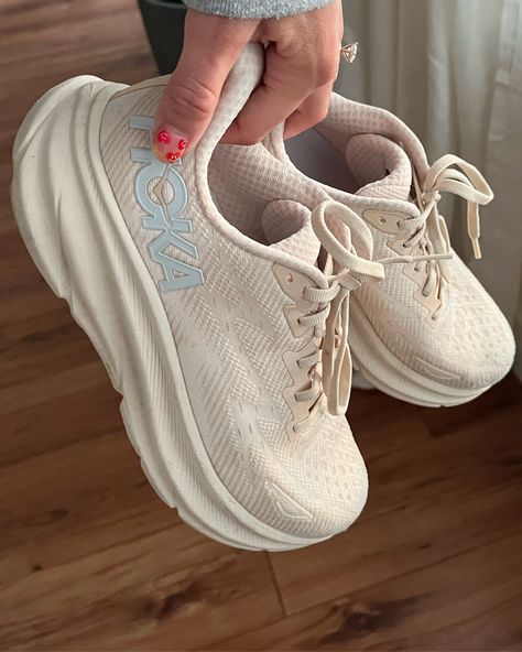 Beige Hoka Shoes, Hookas Shoes, Hokas Women Clifton 8, Hoka Running Shoes Aesthetic, Free People Hokas, Clifton 9 Hoka, Running Shoes Hoka, Shoe Wishlist Women, Hoka Eggnog