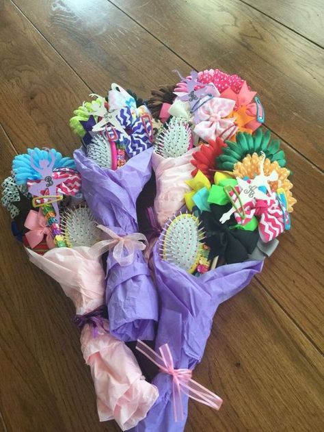 Diy Gifts Sister, Bow Bouquet, Dance Team Gifts, Dance Recital Gifts, Ballet Recital, Dancer Gift, Dance Gifts, Dance Recital, Candy Bouquet