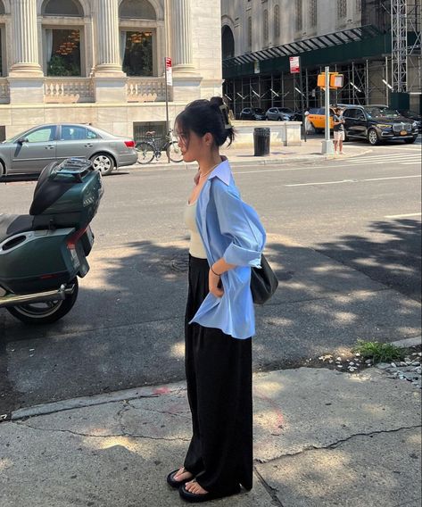 Bangkok Fashion Outfits, Michelle Choi Aesthetic, Summer In Korea Outfits, Michelle Choi Outfits, Bangkok Ootd, Korea Summer Fashion, Causal Summer Outfit, Michelle Choi, Bangkok Outfit