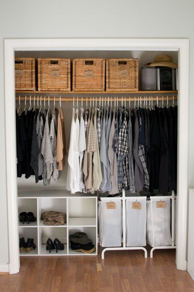 Organized Closet, Couple Room, House Organisation, Wardrobe Organisation, Apartment Organization, Small Closet Organization, Small Closet, Home Organisation, Couple Bedroom