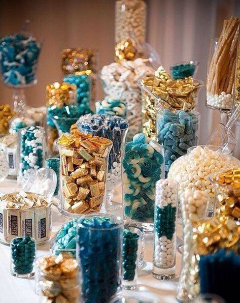 Candy Buffet Containers, Egyptian Party, Bar Buffet, Foo Foo, Candy Bar Wedding, Gold Candy, Candy Station, Bar Food, Dessert Buffet