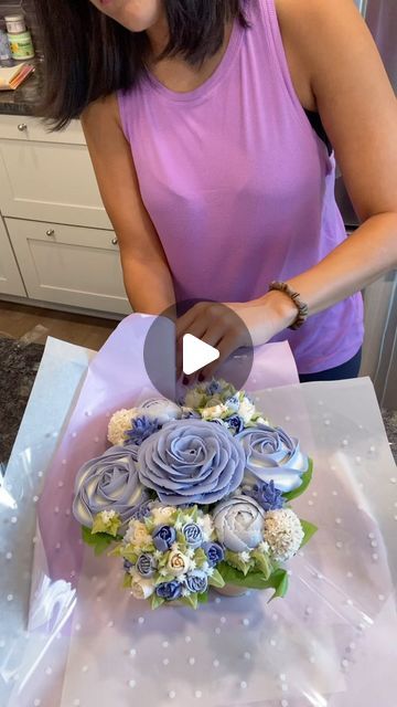 Sameen’s Boucakes on Instagram: "Putting the finishing touches on this fun purple 7-cupcake boucake!!   #sameensboucakes #cupcakes #bouquetofcupcakes #buttercream #buttercreamflowers #foodart #edibleart #uniquegifts #birthdaycake #birthday" Cupcake Bouquet Tutorial, Slowed Reverb, Cupcake Bouquet, Buttercream Flowers, Floral Cake, Edible Art, Food Art, Butter Cream, Cupcake