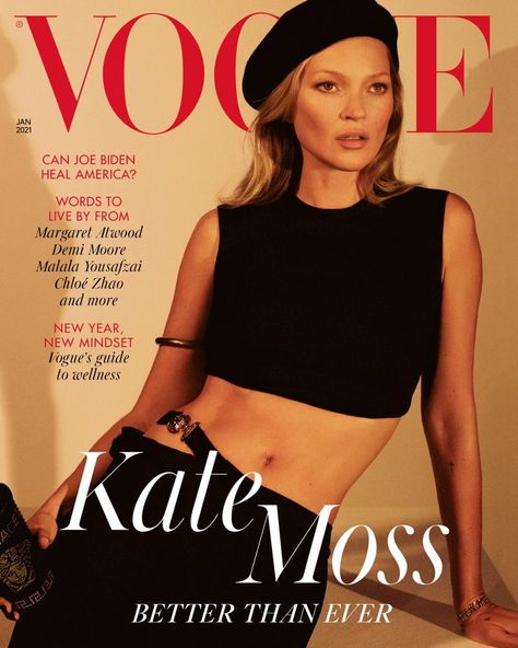 Supermodel Kate Moss wears Versace on Vogue UK January 2021 cover. Alas Marcus Piggott, Mert And Marcus, Vogue Magazine Covers, Romee Strijd, Model Lifestyle, Fashion Cover, Vogue Covers, Claudia Schiffer, Vogue Uk