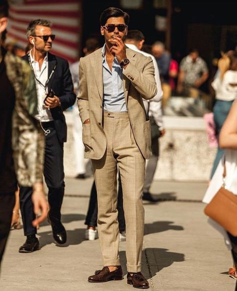 Italian Mens Fashion, Summer Suits, Men Street, Suit Style, Mens Fashion Suits, Gentleman Style, Mens Fashion Summer, Mens Casual Outfits, Mens Fashion Trends