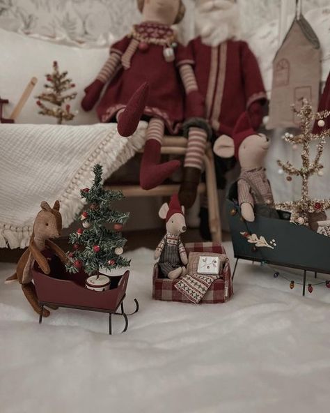 Maileg Christmas Decoration, Nursery Christmas, Maileg Christmas, 2023 Ideas, Kids Rooms Inspo, Maileg Mouse, Kid Room, Christmas Mood, Kids Decor