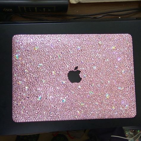 Pink Macbook, Bling Ideas, Rhinestone Projects, Rhinestone Crafts, Bling Crafts, Apple Computer, Rhinestone Art, Light Rose, Pink Girly Things