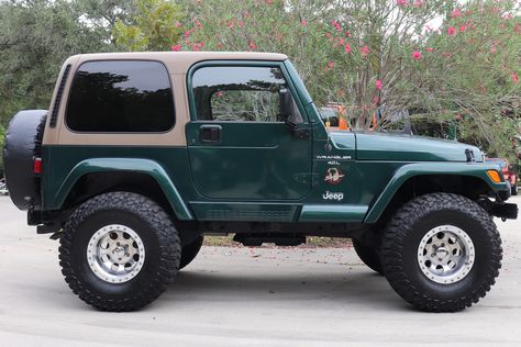 98 Jeep Wrangler, Classic Jeep Wrangler, Jeep Tj Sahara, 2000s Jeep Wrangler, Tj Jeep Wrangler, 90s Jeep Wrangler, Olive Green Jeep Wrangler, Old Jeep Aesthetic, Jeep Tj Mods