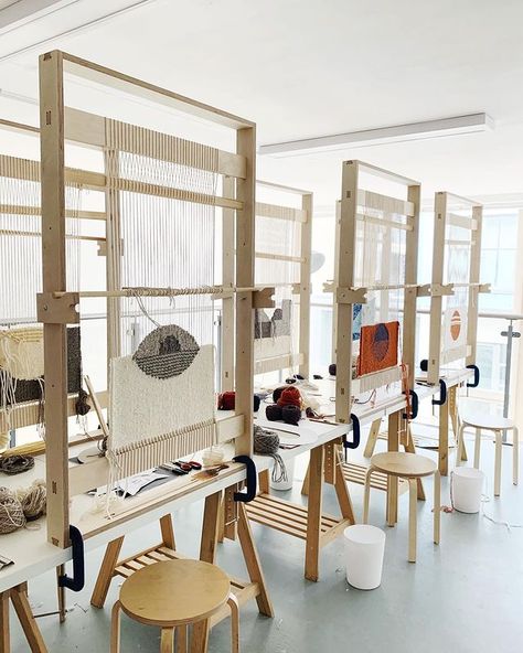 Workshop Space Design, Modern Weaving, Tapestry Loom, Rug Loom, Weaving Loom Projects, Modern Tapestries, Rigid Heddle Weaving, Weaving Tools, Jaipur Rugs