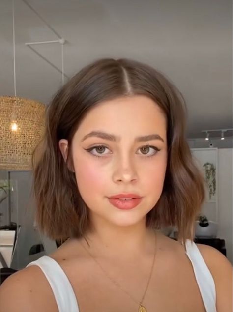 Top 50 Short Bob Hairstyles for Women in 2024 (Detailed Gallery + Video) | 50 Stunning Short Bob Hairstyles for Women Trending in 2024 | Aesthetic Women's Hairstyles & Haircut Inspo Oval Shape Short Hair, Light Brown Short Bob Hair, Haircuts For Round Faces Brown Hair, Short Brown Hair For Round Face, Short Hair On Square Face Shape, Short Brown Hair Oval Face, Soft Brown Short Hair, Bluntcut Bob Brown, Short Brown Hair Pale Skin