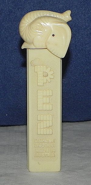 Elephant (Republican) Pez Pez Collection, Elephant Toy, Pez Dispensers, Candy Dispenser, Price Guide, Vintage Mickey, White Elephant, Sweet Memories, Display Boxes