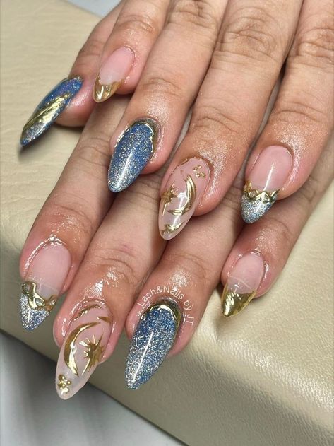 #greek goddess nails #nails 2024 #springnails #fashion Greek Goddess Nails, Goddess Nails, Daisy Acrylic Nails, Harry Styles Nails, Boho Nails, Simple Gel Nails, Soft Nails, Manicure Ideas, Ideas Nails