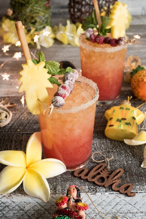 Mele Kalikimaka Mai Tai ( Christmas Mai Tai) #Drinkmas Tropical Christmas Drinks, Tiki Christmas Party, Tropical Christmas Food, Christmas Luau Party Food Ideas, Hawaiian Christmas Food, Hawaiian Christmas Party Food, Mele Kalikimaka Christmas Party, Christmas Luau Party, Mele Kalikimaka Party