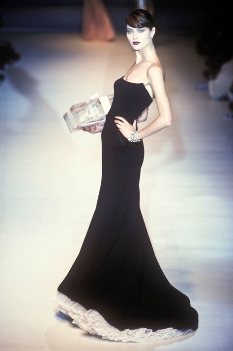 Vintage Runway Vault — Christian Dior by Gianfranco Ferre Ready-To-Wear... Vintage Dior Dress, Ines Rivero, Alena Shishkova, Dior Dresses, Nadja Auermann, Eva Herzigova, Shalom Harlow, 90s Runway Fashion, Runway Fashion Couture