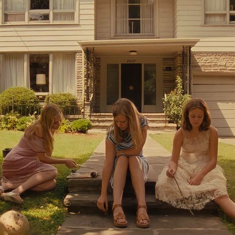 Coming Of Age Movies Aesthetic, Sofia Coppola Movies, I Love Cinema, Sofia Coppola, Teenage Dream, Coming Of Age, Film Serie, Film Aesthetic, Film Stills