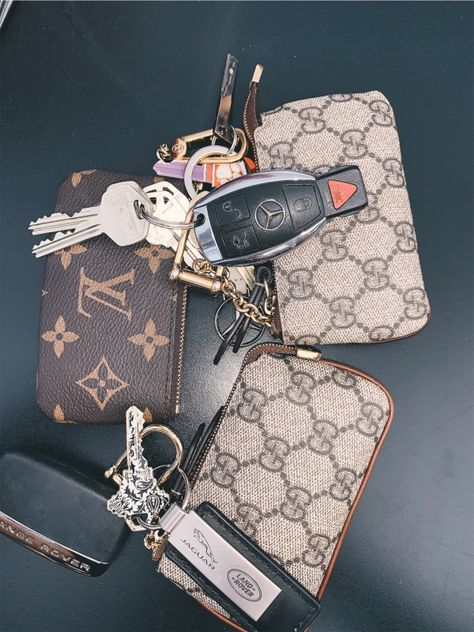 VSCO - The gangs all here #luxculture | mckenzieedwardss Louis Vuitton Wallpaper, Car Keychain Ideas, Tas Lv, Louis Vuitton Nails, Pochette Louis Vuitton, Louis Vuitton Keychain, Girly Car Accessories, Louis Vuitton Key Pouch, Louis Vuitton Backpack