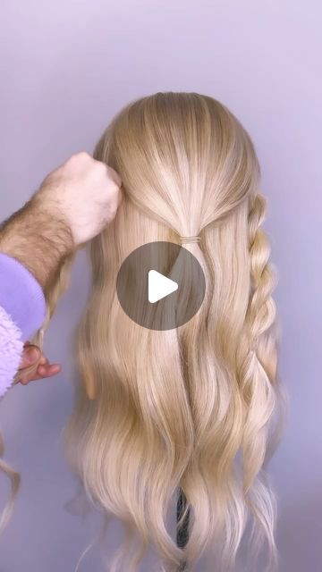 Homecoming Hairstyles Half Up Half Down Tutorials Easy, Homecoming Hairstyles 2024, Half Up Half Down Twist Tutorial, Up Dos For Curly Medium Hair, Half Up Half Down Hairstyles How To, Mom Hairstyles For Wedding, Twisted Half Up Half Down Tutorials, Half Up Half Down Wedding Hair Diy, Half Up Girls Hairstyles