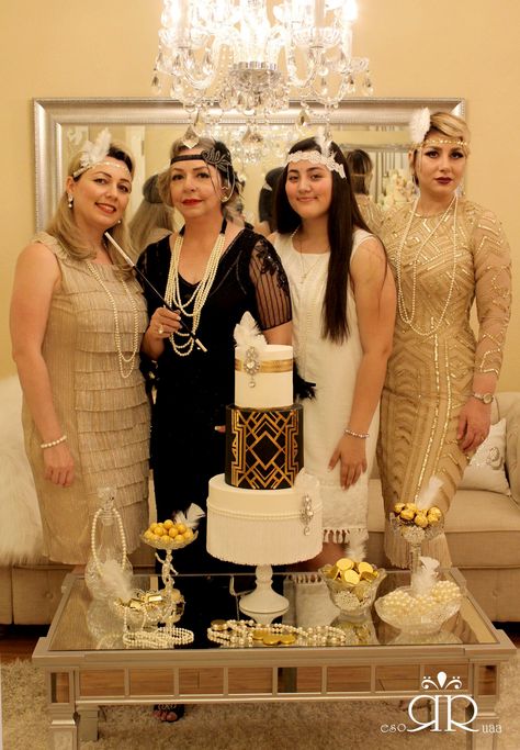 Gatsby theme birthday Gangster Movies, Gatsby Theme, Gatsby Party, Theme Birthday, Gatsby, Flapper Dress, Hollywood, Bring It On, Black And White