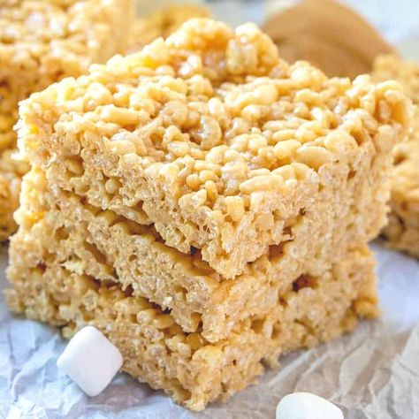 PEANUT BUTTER RICE KRISPIES TREATS Pb Rice Krispie Treats, Reese Peanut Butter Cake, Peanut Butter Rice Crispy Treats, Peanut Butter Rice Crispies, Peanut Butter Rice Krispie Treats, Peanut Butter Rice Krispies, Krispie Treats Recipe, Rice Krispies Treats, Krispy Treats