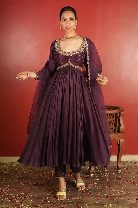 Shop for these amazing collections of Red Upada Silk Hand Embroidered Zardozi Deep Round Yoke Pleated Anarkali Set For Women by Enamour By Radha online at Aza Fashions. Flare Anarkali Dress, Anarkali Border Designs, Celebrity Anarkali Dresses, Flared Anarkali Dresses, Flare Kurti Designs, Pleated Anarkali Dress, Purple Anarkali Dress, Floral Anarkali Dresses, Neck Reference