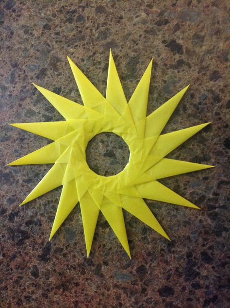 Since you can’t exactly drive to Party City and pick up Summer Solstice decorations, I thought I’d do a quick tutorial on a very easy paper sun. Click on the image to see the full direc… Solstice Decorations, Waldorf Summer, Summer Solstice Ritual, Summer Solstice Party, Paper Sun, Solstice Party, Corn Dolly, Happy Hedgehog, Manipura Chakra