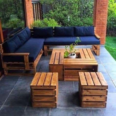 Table Palette, Wood Pallet Recycling, Diy Pallet Sofa, Pallet Garden Furniture, Pallet Patio Furniture, Pallet Patio, Pallet Projects Furniture, Furniture Repurpose, Pallet Couch