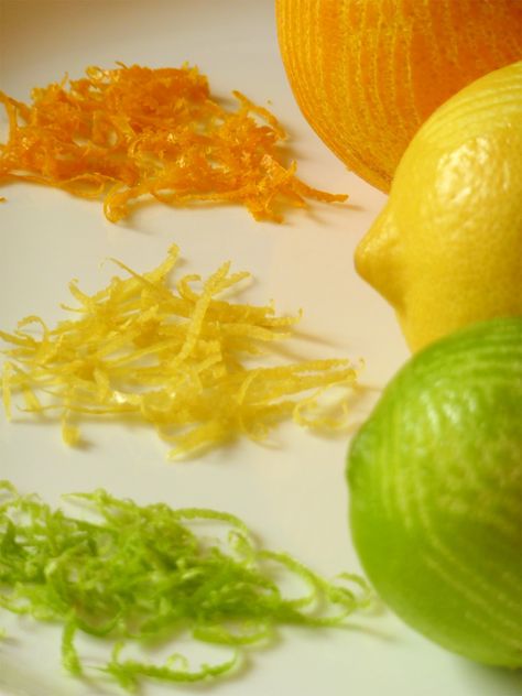 Lemon Zest Recipes, Dried Lemon Zest, Dried Lemon Peel, Candied Lemon Peel, Citrus Recipes, Lime Peel, Candied Lemons, Dried Lemon, Preserved Lemons