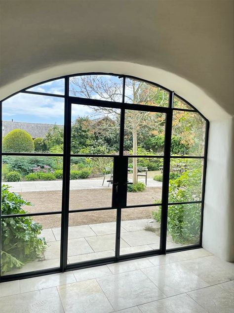 Crittall Doors & Screens Single Entry Door, Arched Entry Doors, French Entry Doors, Porte In Ferro, Wrought Iron Front Door, Single Entry Doors, Barndominium Interior, Iron Front Door, Iron Entry Doors