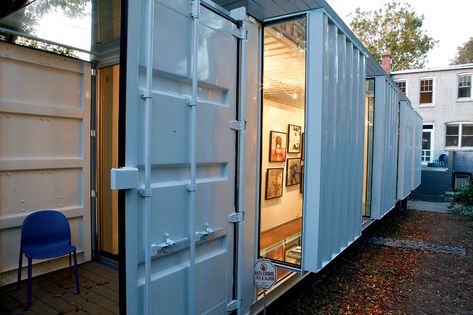 Container Art Studio, Shipping Container Art, Shipping Container Store, Art Studio Ideas, Gallery Window, Container Art, Backyard Art, Art Spaces, Art Studio Space