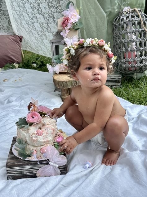 Woodland Fairy Tea Party Birthday, Fairy Garden One Year Old Party, Whimsical Fairy First Birthday, Fairy One Year Pictures, Vintage Fairy Birthday Party, 1 Year Fairy Birthday, Fairy Tail First Birthday Party, Fairy 1st Birthday Outfit, 1st Fairy Birthday Party