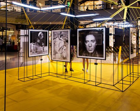 ottotto-terry-o-neill-pavillion-designboom-08 Terry O Neill, Photo Exhibit, Museum Exhibition Design, Art Galleries Design, Art Gallery Interior, Museum Displays, Photography Exhibition, Art Exhibit, Exhibition Display