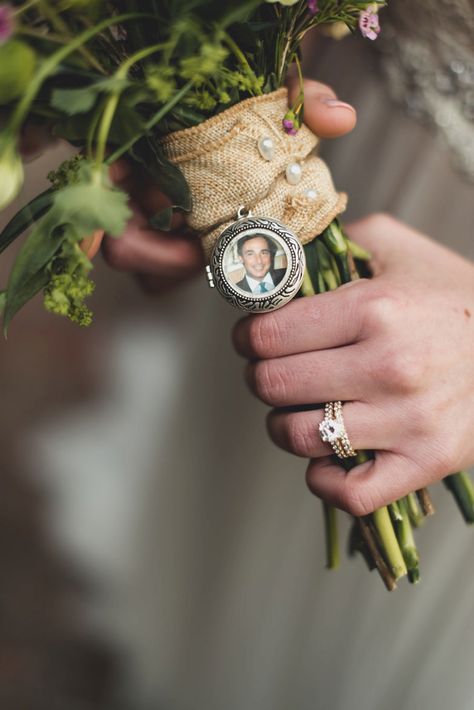 Wedding Bouquet & Locket with fathers picture whom passed before the wedding. Want to do this for my dad who passed. Wedding Bouquet Locket, Bouquet Locket, Father Picture, Bridal Bouquet Charms, Wedding Bouquet Charms, Wedding Charm, Malibu Wedding, Vermont Wedding, Bouquet Charms