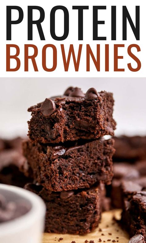 These healthy protein brownies are rich, fudgy and come together quickly in one bowl! They're flourless, naturally sweetened and have 7 grams of protein per brownie. Gluten-free + dairy-free. Baking With Protein Powder, Eating Bird Food, Protein Baking, High Protein Desserts, Healthy Protein Snacks, Baking Powder Uses, Protein Brownies, Protein Treats, Healthy Brownies