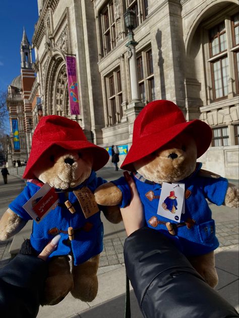 Paddington Bear Aesthetic, London Girl, London Vibes, London Dreams, London Baby, London Aesthetic, London Summer, London Christmas, Paddington Bear