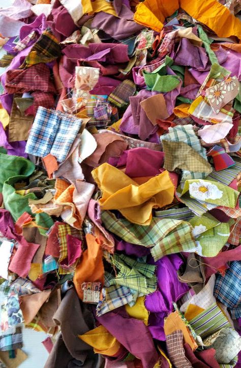 Scrap Fabric Aesthetic, Textile Waste Recycling, Recycled Textiles Projects, Reused Clothes, Fabric Scrapes, Reuse Fashion, Recycling Fabric, Recycle Fabric Scraps, Sewing Collage