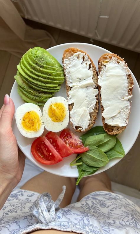 Glowup Ideas, Healthy Food Menu, Healthy Food Inspiration, Healthy Food Dishes, Healthy Food Motivation, Healthy Lifestyle Food, Food Recepie, Protein Breakfast, Eat Well