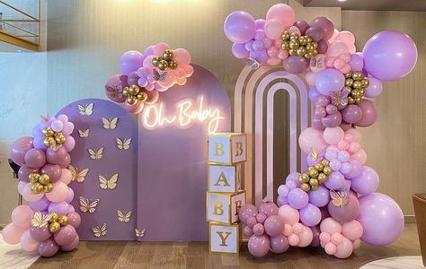 Butterfly Baby Shower Decorations, Fancy Baby Shower, Butterfly Birthday Party Decorations, Lila Party, Butterfly Themed Birthday Party, Butterfly Baby Shower Theme, Girl Shower Themes, 1st Birthday Girl Decorations