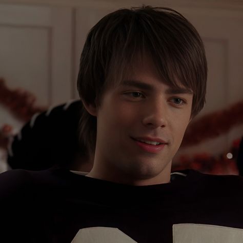 Mean Girls Aaron, Daisy Randone, Attractive Actors, Aaron Samuels, Jonathan Bennett, Cady Heron, Fake Pictures, Hot Actors, Smash Cake