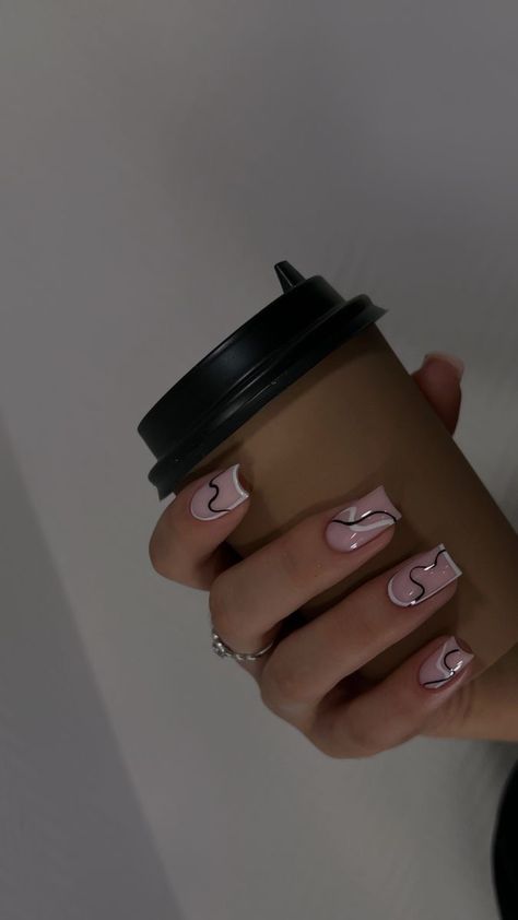 Nails 2024 Square, Nails Inspiration 2024, Nail Inspo Short Square, Short Square Nails Design Ideas, Nagel Tips, Short Square Nails, Girly Acrylic Nails, French Tip Acrylic Nails, Casual Nails