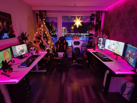 Gaming Desk Setup, Best Gaming Setup, Computer Gaming Room, Computer Desk Setup, Gamer Room Decor, Pc Gaming Setup, Otaku Room, Video Game Room Design, Video Game Rooms