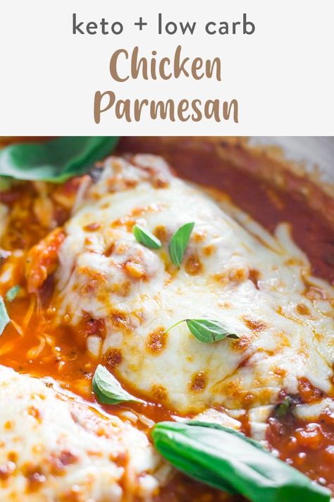 Keto chicken parmesan with a gluten free and keto friendly breading made in a skillet then finished baked in the oven. Topped with an easy homemade marinara sauce and topped with mozzarella cheese. A great and easy healthy recipe idea for a family dinner. Pine Recipes, Lowcarb Meals, Easy Homemade Marinara Sauce, Keto Chicken Parmesan, Keto Italian, Low Carb Chicken Parmesan, Homemade Marinara Sauce, Low Carb Chicken Recipes, Keto Dinners